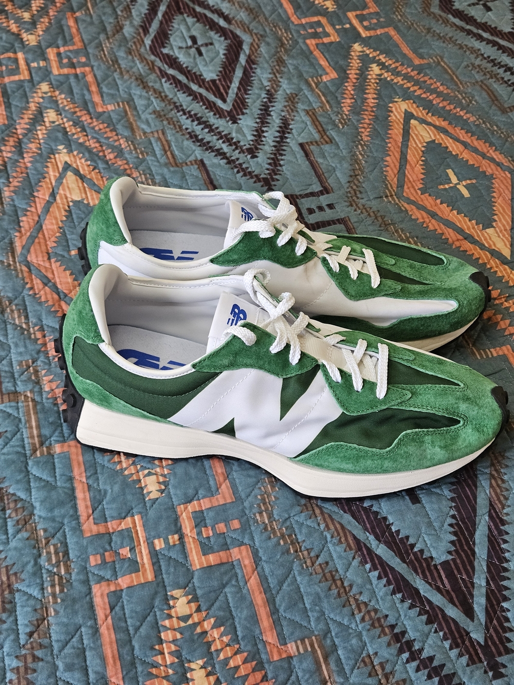 New Balance 327 In Varsity Green. NWOT